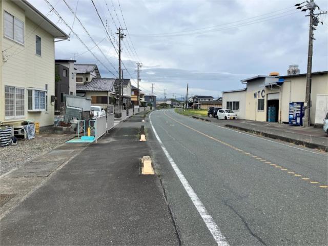 現地（外観）