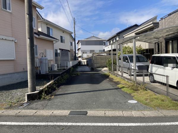 detached 愛知県豊橋市二川町字東向山 地図を見る