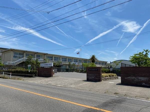 detached 愛知県安城市古井町松本 地図を見る