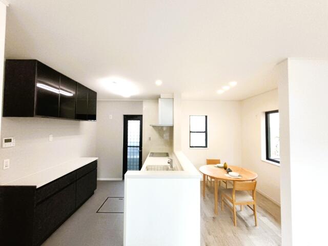 detached 愛知県碧南市若松町１丁目 地図を見る