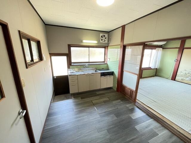 detached 滋賀県米原市上多良