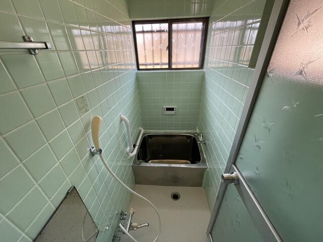 detached 滋賀県米原市上多良