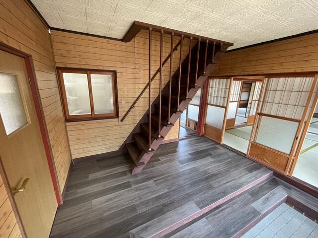 detached 滋賀県米原市上多良