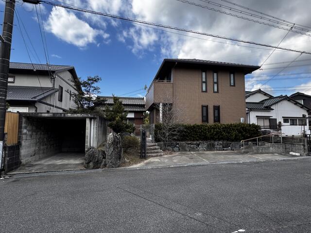 detached 愛知県知多郡東浦町大字石浜字菰蓋 地図を見る