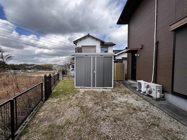 detached 愛知県知多郡東浦町大字石浜字菰蓋 地図を見る