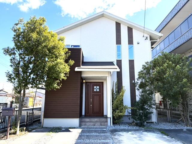 静岡県浜松市の一戸建て | 3233万円 | 3LDK | 238.84m² | Akiyama house finder