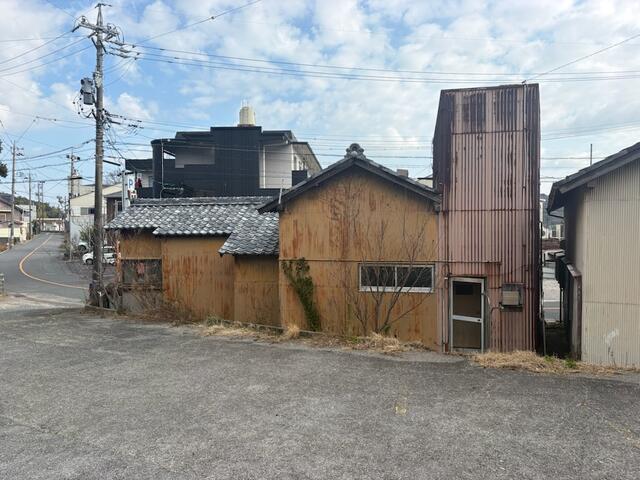 detached 愛知県蒲郡市金平町松葉 地図を見る