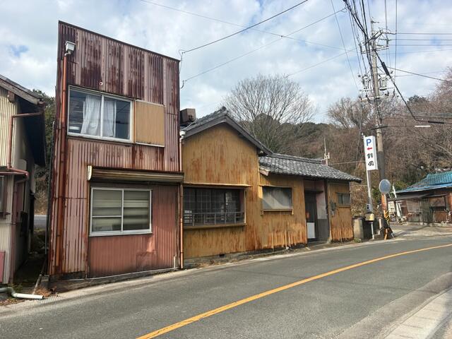 detached 愛知県蒲郡市金平町松葉 地図を見る