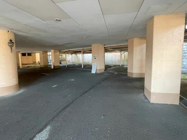 現地（駐車場）