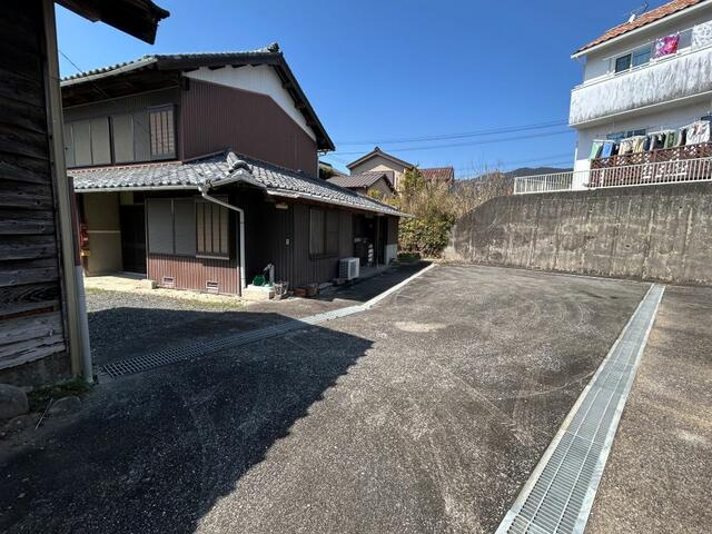 detached 愛知県新城市富沢字安楽寺 地図を見る