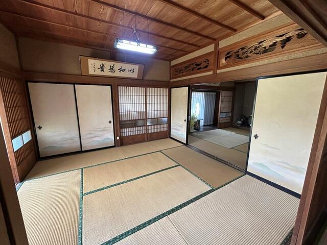 detached 愛知県新城市富沢字安楽寺 地図を見る