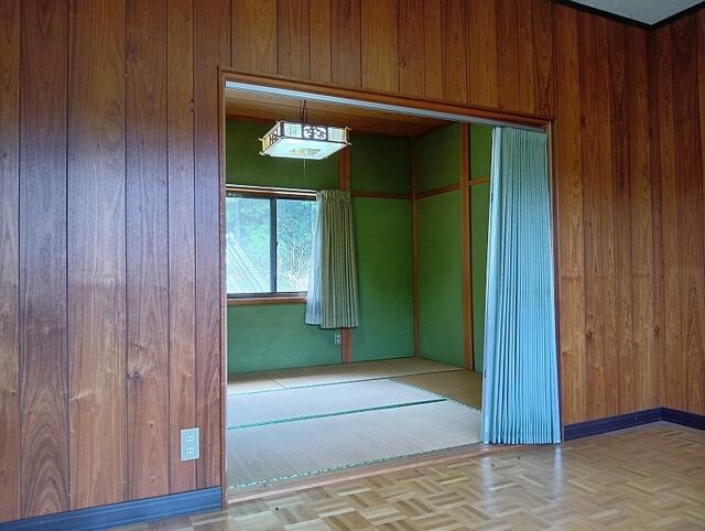 detached 岐阜県加茂郡七宗町神渕 地図を見る