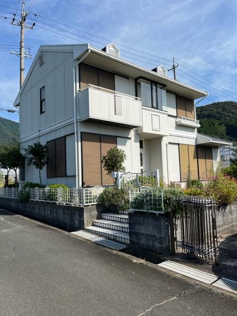 愛知県蒲郡市の一戸建て | 1570万円 | 5LDK | 612.1m² | Akiyama house finder