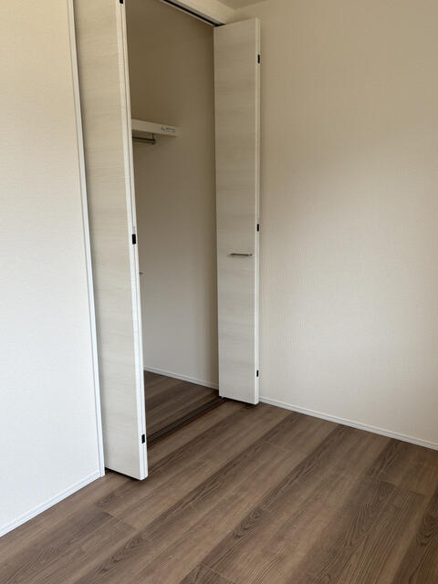 detached 愛知県知多郡武豊町大字冨貴字市場 地図を見る