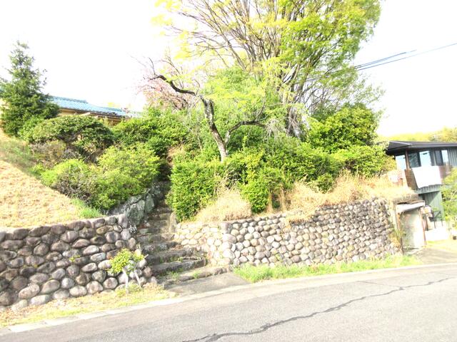 detached 愛知県犬山市大字富岡字片洞 地図を見る