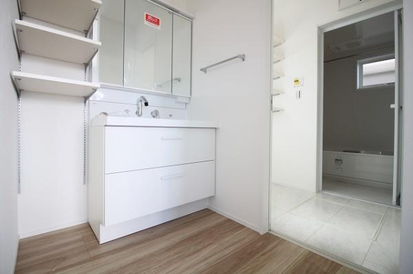 detached 愛知県丹羽郡扶桑町大字高雄字南東川