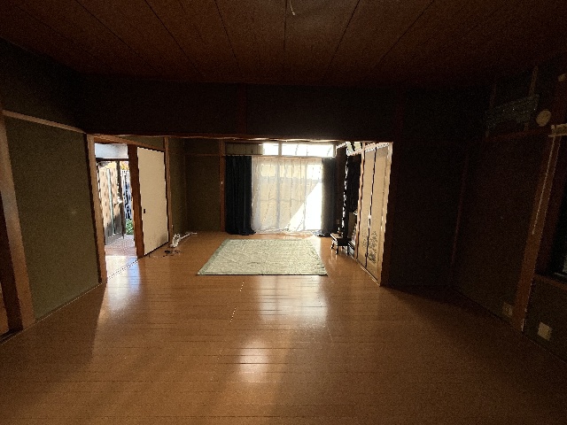 detached 愛知県常滑市字広内 地図を見る