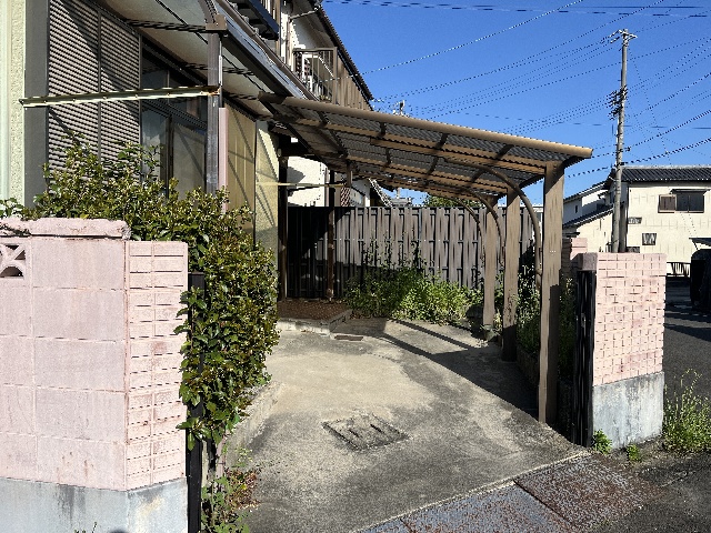 detached 愛知県常滑市字広内 地図を見る