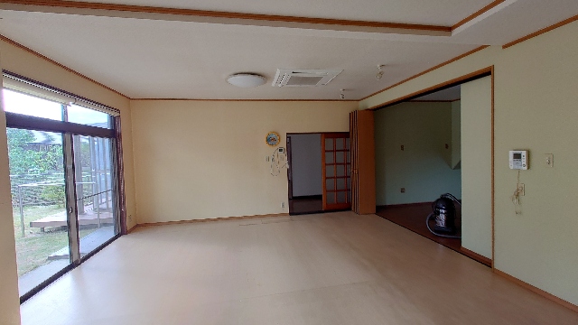 detached 愛知県常滑市小鈴谷字土取 地図を見る