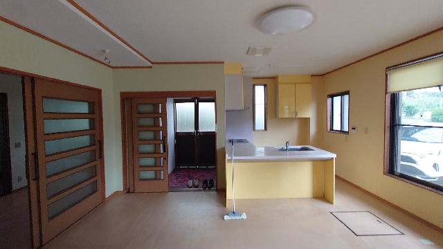 detached 愛知県常滑市小鈴谷字土取 地図を見る