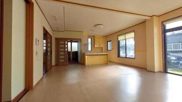 detached 愛知県常滑市小鈴谷字土取 地図を見る