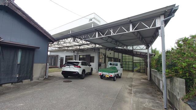 detached 愛知県常滑市小鈴谷字土取 地図を見る