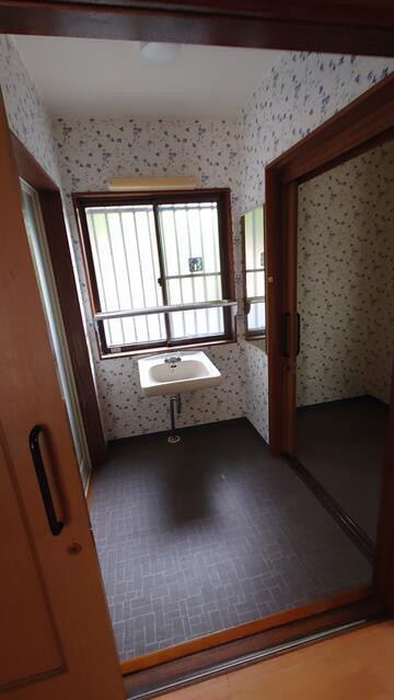 detached 愛知県常滑市小鈴谷字土取 地図を見る