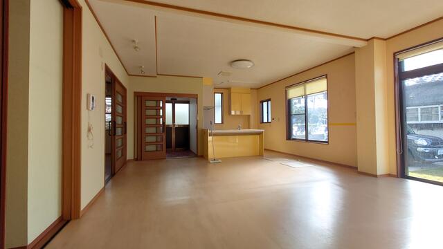 detached 愛知県常滑市小鈴谷字土取 地図を見る