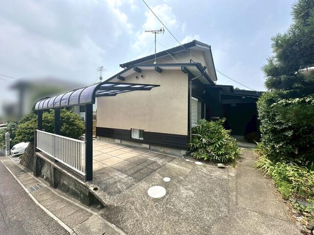 house for sale in Kakamigahara, Gifu | ¥3,980,000 | 7DK | Akiyama hou…