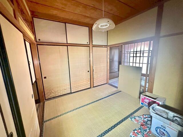 detached 愛知県海部郡大治町大字八ツ屋字裏畑 地図を見る