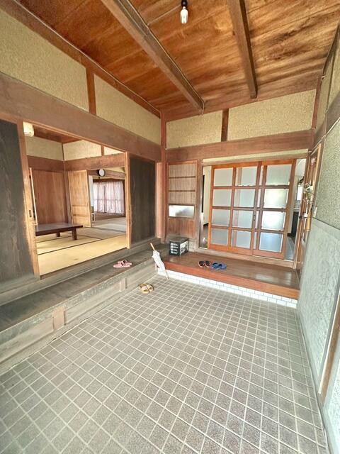detached 三重県三重郡菰野町大字田口新田 地図を見る