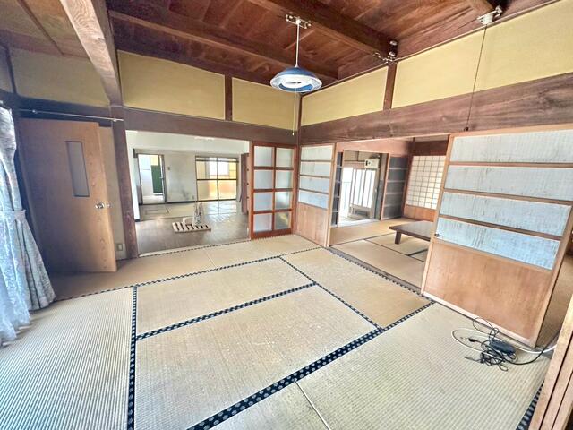 detached 三重県三重郡菰野町大字田口新田 地図を見る