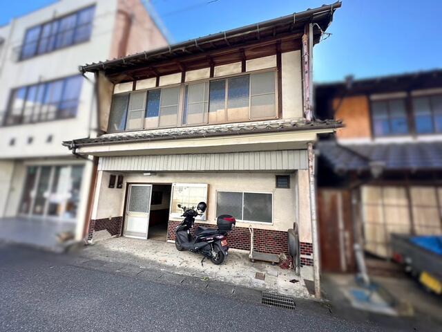 detached 岐阜県揖斐郡大野町大字黒野 地図を見る