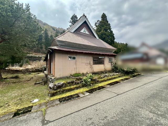 detached 滋賀県長浜市余呉町菅並 地図を見る