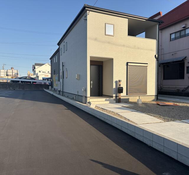 detached 愛知県海部郡大治町大字八ツ屋字西田面 地図を見る