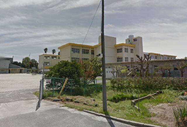 知多市立旭南小学校 (1,334m)