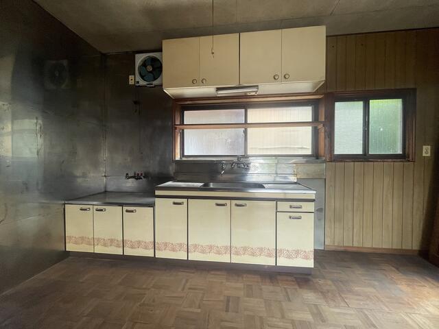 detached 愛知県稲沢市祖父江町四貫東山ノ内 地図を見る