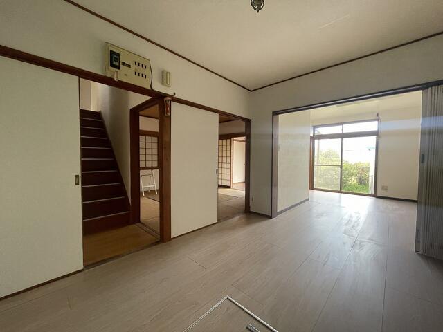 detached 愛知県一宮市浅井町小日比野字古川筋 地図を見る