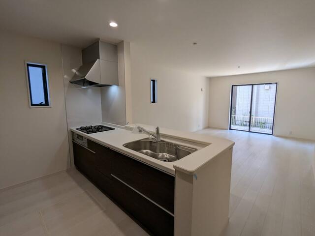 detached 愛知県北名古屋市鍜治ケ一色西一丁目 地図を見る