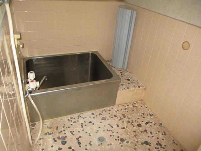 detached 岐阜県海津市南濃町松山 地図を見る