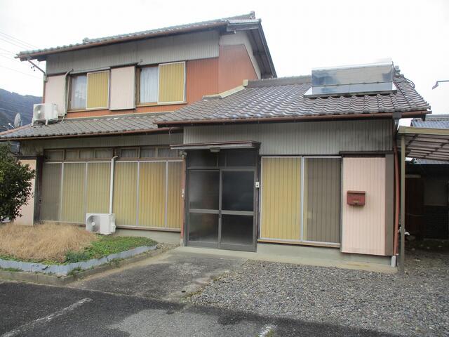 detached 岐阜県海津市南濃町松山 地図を見る