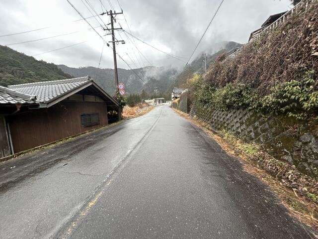 detached 三重県津市美杉町八知 地図を見る