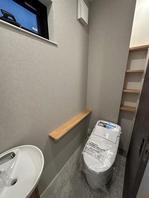 detached 愛知県知多郡東浦町大字森岡字下山之上 地図を見る