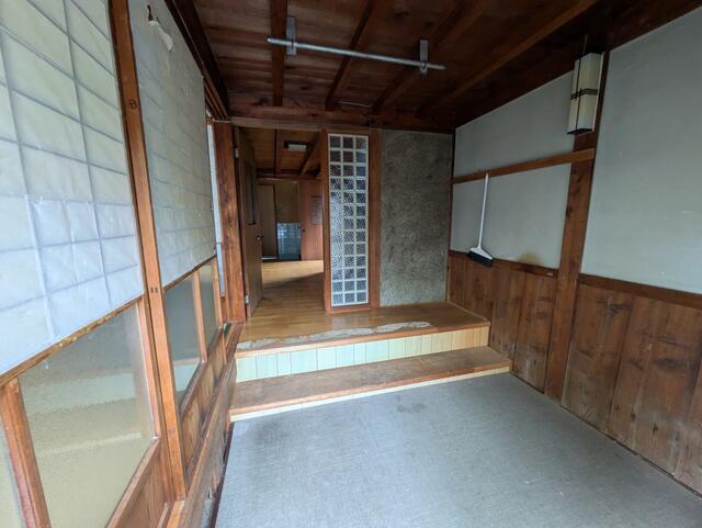 detached 三重県尾鷲市港町 地図を見る