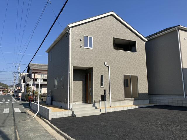 detached 愛知県田原市田原町築出 地図を見る