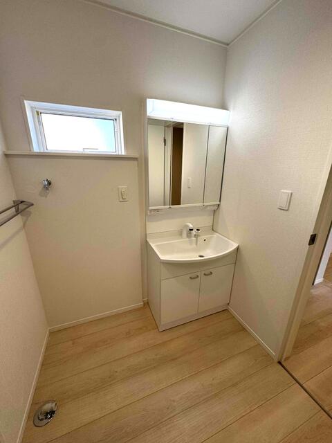 detached 愛知県犬山市富岡新町１丁目 地図を見る