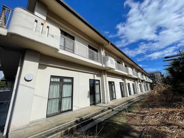 現地（外観）／鉄筋コンクリート造の建物ですので、修繕すれば使用できます。解／撮影日2026-01-06