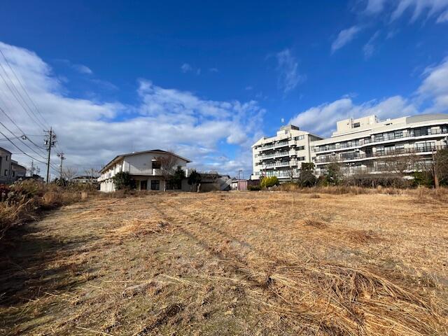 現地（外観）／広々としたグランドは色々と利用価値がありそうです。／撮影日2026-01-06