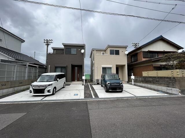 現地（外観）