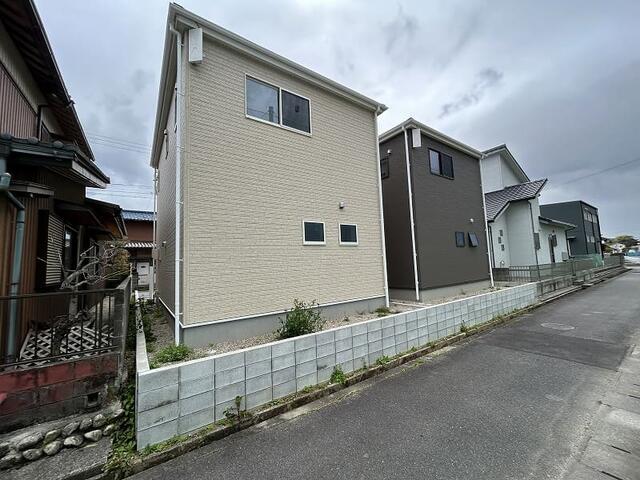 現地（外観）